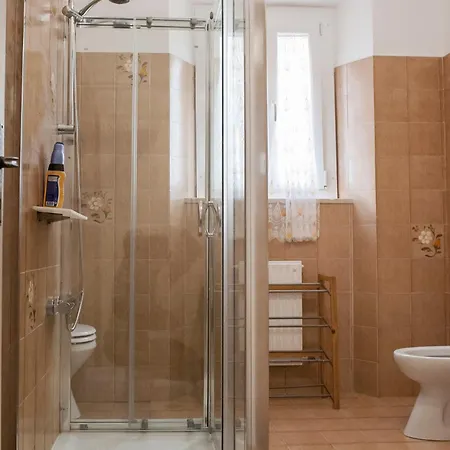 Kwatera prywatna Casasantirocco 2 *