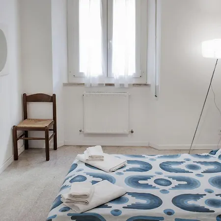 Rum i privatbostad Casasantirocco 2 San Benedetto del Tronto