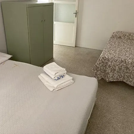 Rum i privatbostad Casasantirocco 2 San Benedetto del Tronto